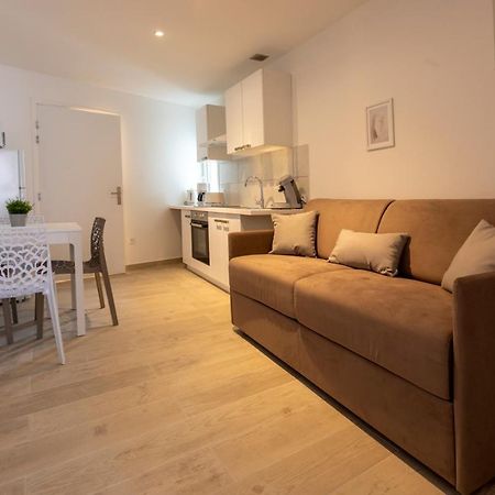 Loc Trotteur Le Fleur Des Champs F2 Cosy, Gare Sncf De Lourdes Apartment Екстериор снимка
