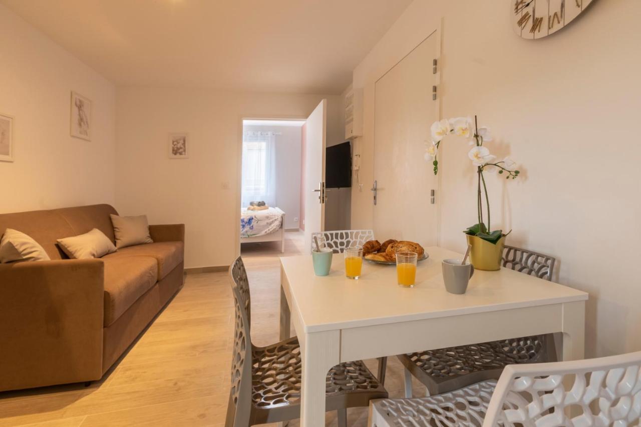 Loc Trotteur Le Fleur Des Champs F2 Cosy, Gare Sncf De Lourdes Apartment Екстериор снимка